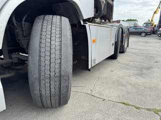 Volvo 460 6X2 PALFINGER 2300 + REMOTE CONTROL - Image 7