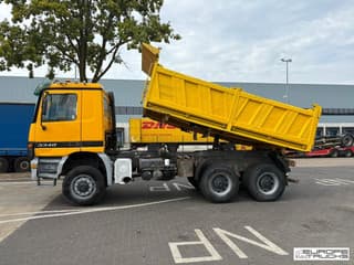Mercedes-Benz 3340 - Image 2