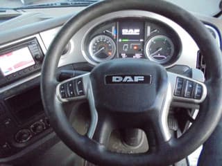 DAF 6X2  RHD - Image 8