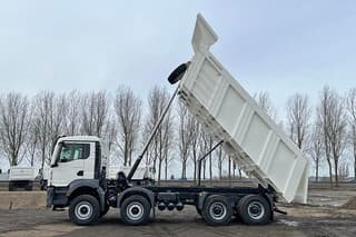 MAN 41.400 BB CH Tipper Truck (31 units) - Image 12