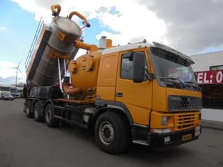 Terberg 8X4 TRIPLE NL TRUCK - Image 2
