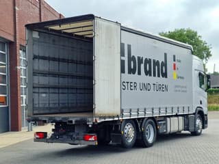 Scania R410 Highline 6x2 - Curtain sider - Retarder - Night clima - Forklift connection - Image 10
