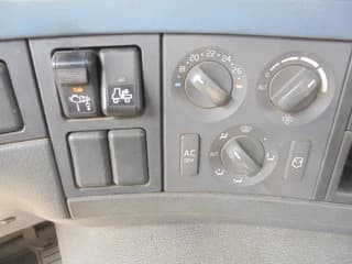 Terberg 6X6 MANUAL TRANSMISSION NL TRUCK - Image 12