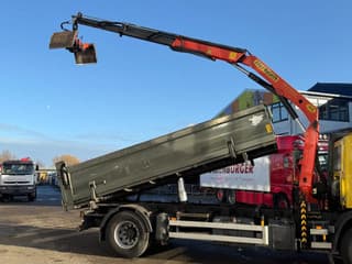 DAF CF 75.250 2004 - 4X2 + PALFINGER PK10000 + 3-SIDE TIPPER 12 TON afbeelding 4