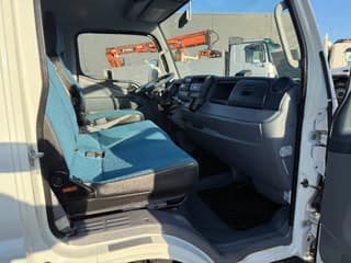 FUSO 7C15 / Hiab 045-1 / Glass Transport - Image 16