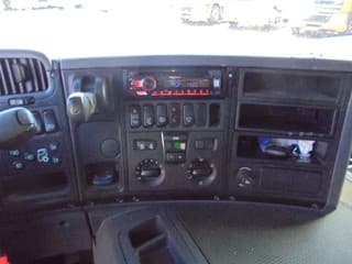 Scania P280 B 4X2 - Image 17