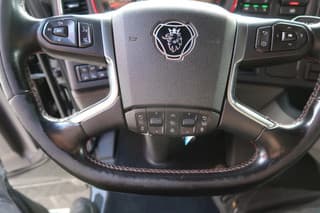 Scania S650 Retarder, Full Air, Full LED, King of the road, PTO Nice Truck. www.companjen.nl - Image 35