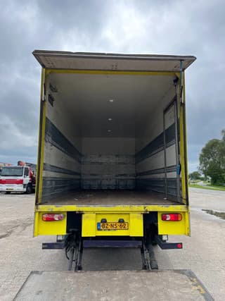 DAF CF 75.310 4x2 Closed Box 2011 - Image 6