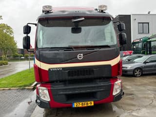 Volvo 4X2 - EURO 6 + DHOLLANDIA LIFT - Image 2