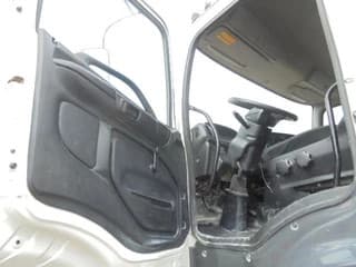 Hino 700 6X4 2IN STOCK - Image 29