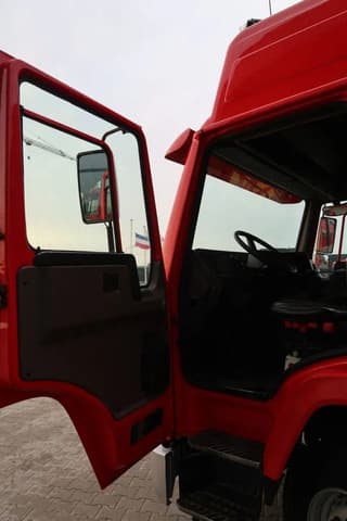 Volvo FL7.260  42T - 1997 - Globetrotter rooftop - Image 33