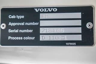 Volvo FM 330+10 pneus/tires-intarder - Image 14