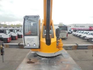 Hino 700 6X4 - Image 9