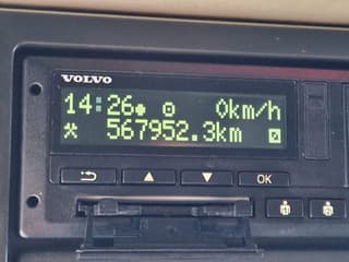 Volvo 13.540 Globetrotter 4x2 - Custom exterior - I parkcool - Navi - APK/TUV: 27-02-2026 - Image 15