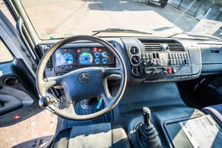 Mercedes-Benz 1223 - Image 17