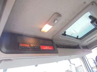 DAF 6X2 - Image 11