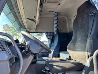 Volvo FM 8X4 EURO 5 + CABELLIFT TIPPER - Image 12