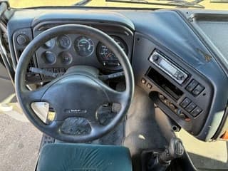 DAF XF SPACECAB (EURO 2 / ZF16 MANUAL GEARBOX / D.E.B. ENGINE BRAKE / AIRCONDITIONING) - Image 6