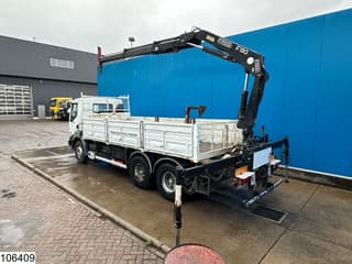 Renault Kerax 370 6x4, Manual, Fassi, Remote, Steelsuspension - Image 15