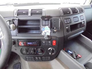 DAF CF CF85-400 - Image 9