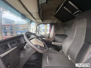 Volvo 460 - Image 9