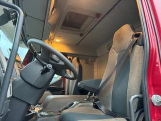 Volvo 4X2 EURO 6 DHOLLANDIA LIFT - Image 15
