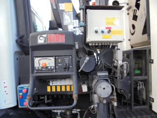DAF 6X2 - Image 18