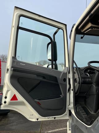 DAF CF 260 FA CHASSIS CABINE EURO 6 - Image 9