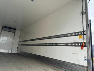 Volvo 4X2 - EURO 6 + THERMOKING T-500R + DHOLLANDIA LIFT - Image 11