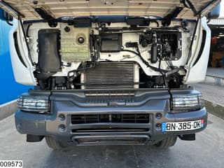 Renault Kerax 380 Dxi 6X4, EURO 6, Retarder, Palfinger, Remote - Image 14