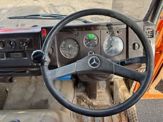 Mercedes-Benz KO RHD 4x2 FULL STEEL TANK TRUCK (6-CILINDER ENGINE / MANUAL GEARBOX / FULL STEEL SUSPENSION) - Image 8