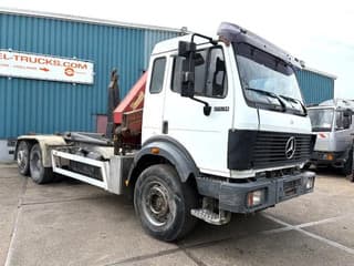 Mercedes-Benz 6x2 HOOK-ARM SYSTEM WITH HMF CRANE (V6 ENGINE / ZF MANUAL GEARBOX / REDUCTION AXLE / STEEL SUSPENSION / P.T.O.) - Image 2