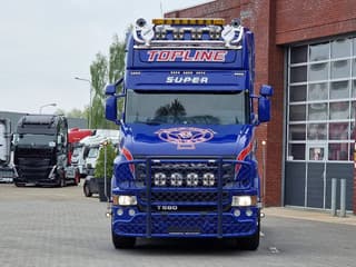Scania T580 V8 Topline 6x2 - Original Scania Hauber / Torpedo - Manual gearbox - Show truck - Retarder - Image 2