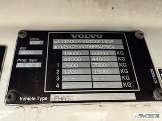 Volvo FH460 - Image 13