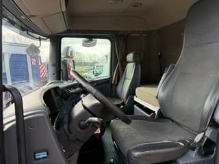 Scania R450 4X2 with Gardner Denver Compressor/Retarder - Image 11