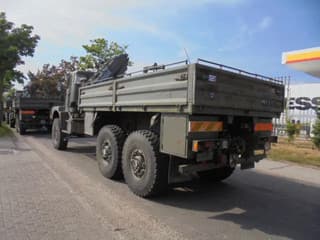 Volvo 6X6 L + FASSI - Image 4
