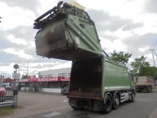 DAF 6X2 - Image 4