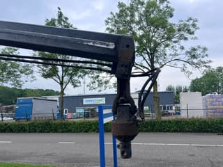 MAN 35.440 8X2-4 + HIAB 220C-5 REMOTE + CABLE LIFT AUTOMATIC - Image 13