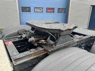 Scania R580 8x4 - Image 8