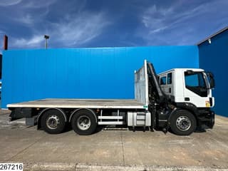 Iveco 310 6x2, EURO 5 EEV, HIAB, Remote, Steerling axle - Image 7
