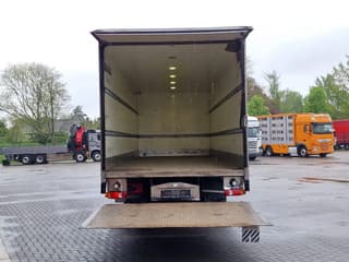 Iveco Eurocargo 2017 - 4x2 Box - 250 PS - Zepro Loadlift - Low KM - Euro 6 - Air suspension afbeelding 8