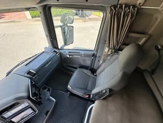 Scania R450 RETARDER VAN BEURDEN ISOLATED BOXES TRS COOLING TAIL LIFT TOP CONDITION NL-COMBi - Image 28