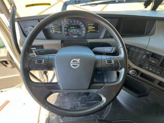 Volvo 16.750 6x4 - Image 9