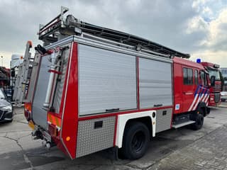Mercedes-Benz - FULL EQUIPMENT INCLUDED FIRE TRUCK + LADDERLIFT + TÜV 12-2025 - Image 25