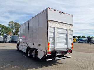 Mercedes-Benz 2545 6x2*4 - Box with sidedoors - Loadlift - Steering axle - Full air - Camera - Image 6