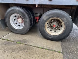 Scania 141 V8 - 6X2 - BOX 7,35 METER - Image 6