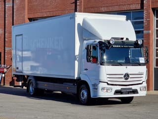 Mercedes-Benz Atego 1524 Box with sidedoors - Zepro loadlift - Full air - Euro 6 - Automatic - Camera system