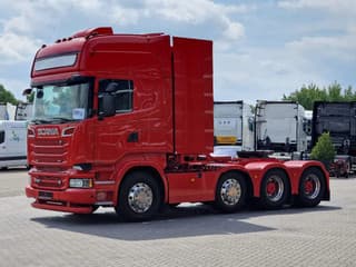 Scania R580 V8 Topline 8x4/4 - 164T GCW - Retarder - PTO/Hydraulics - Night clima - Leather - Image 3