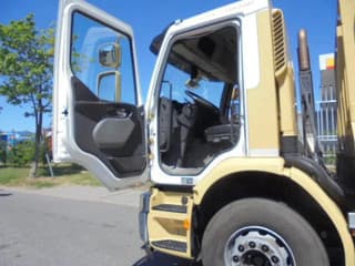 Renault VDL NL TRUCK - Image 8