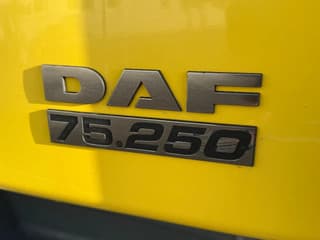 DAF CF 75.250 2004 - 4X2 + PALFINGER PK10000 + 3-SIDE TIPPER 12 TON afbeelding 21